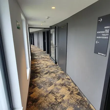 Gold Horizon Solny Z Klimatyzacja I Garazem Apartman *