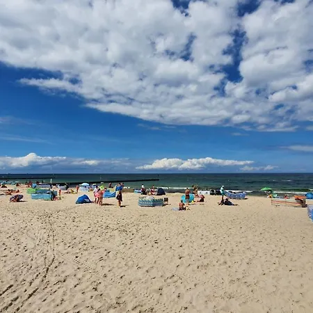 Gold Horizon Solny Z Klimatyzacja I Garazem Lägenhet