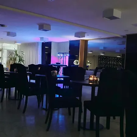 Gold Horizon Solny Z Klimatyzacja I Garazem Kołobrzeg